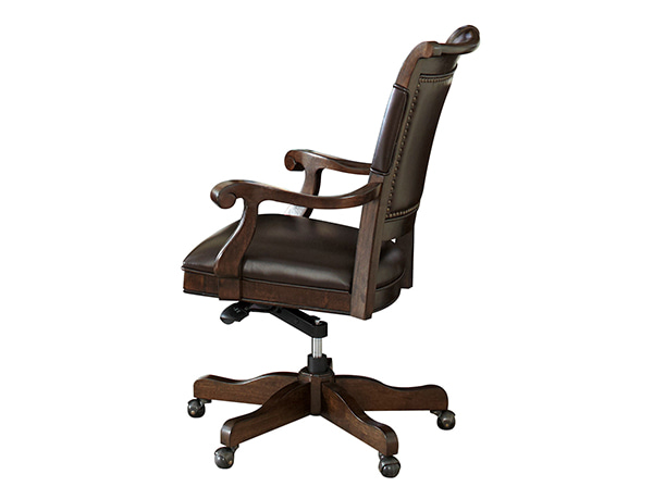 i91-366A Grand Classic Arm Chair