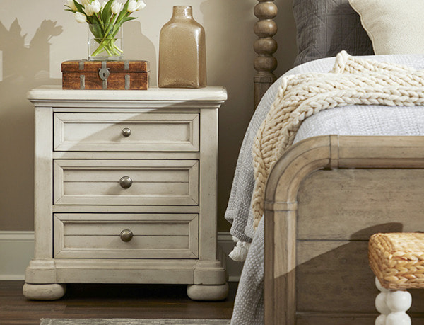 749-670 Nashville Collection Night Stand