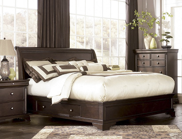 B577 Leighton Collection Bed Set - Q sizeQ사이즈 침대+매트리스 포함전시분 특별할인 이벤트 제품