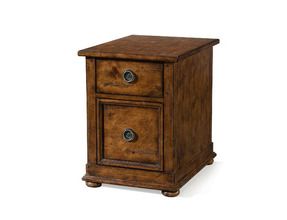 436-811 The Southern Pines CollectionRoss Drawer Chairside Chest마지막 전시분 판매